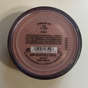 BAREMINERALS BLUSH - hint